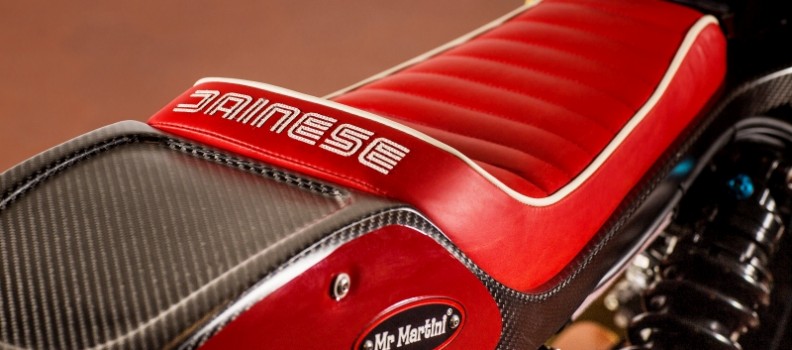 Dainese en plein trip vintage.